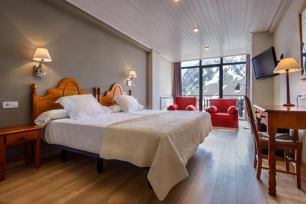 Hotel Edelweiss Candanchú חדר תמונה