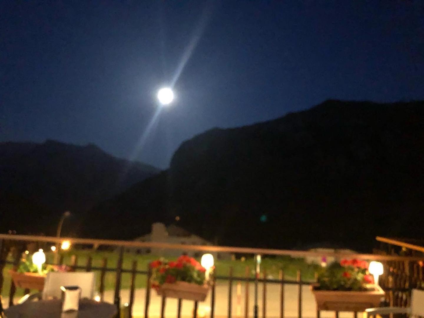 Hotel Edelweiss Candanchú מראה חיצוני תמונה