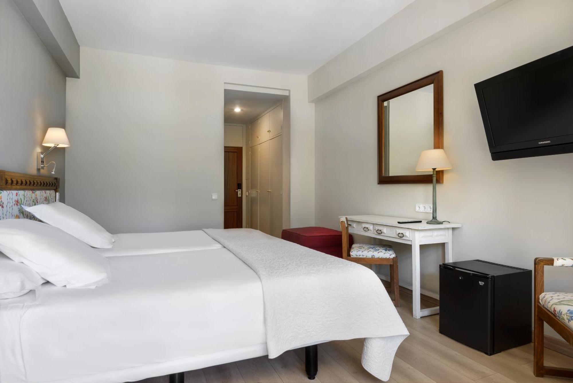 Hotel Edelweiss Candanchú מראה חיצוני תמונה